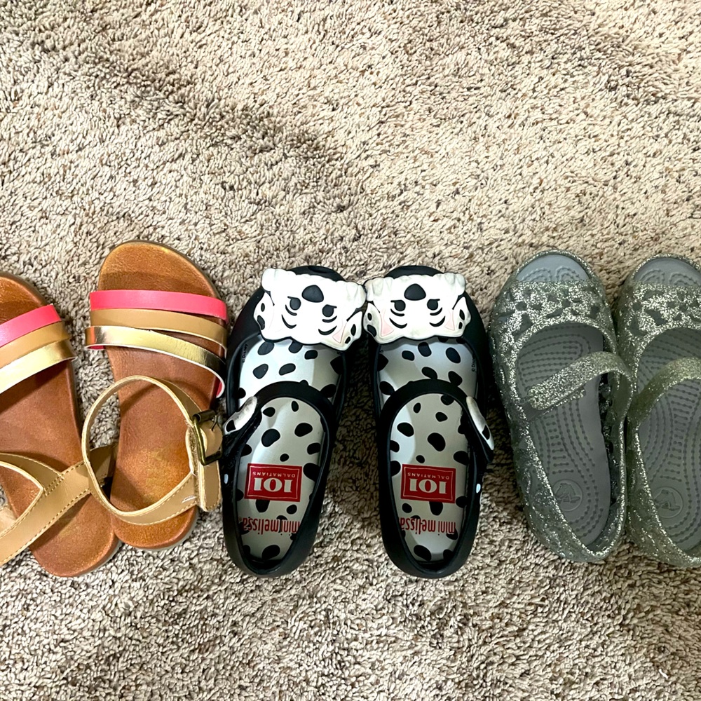 Little girls shoes